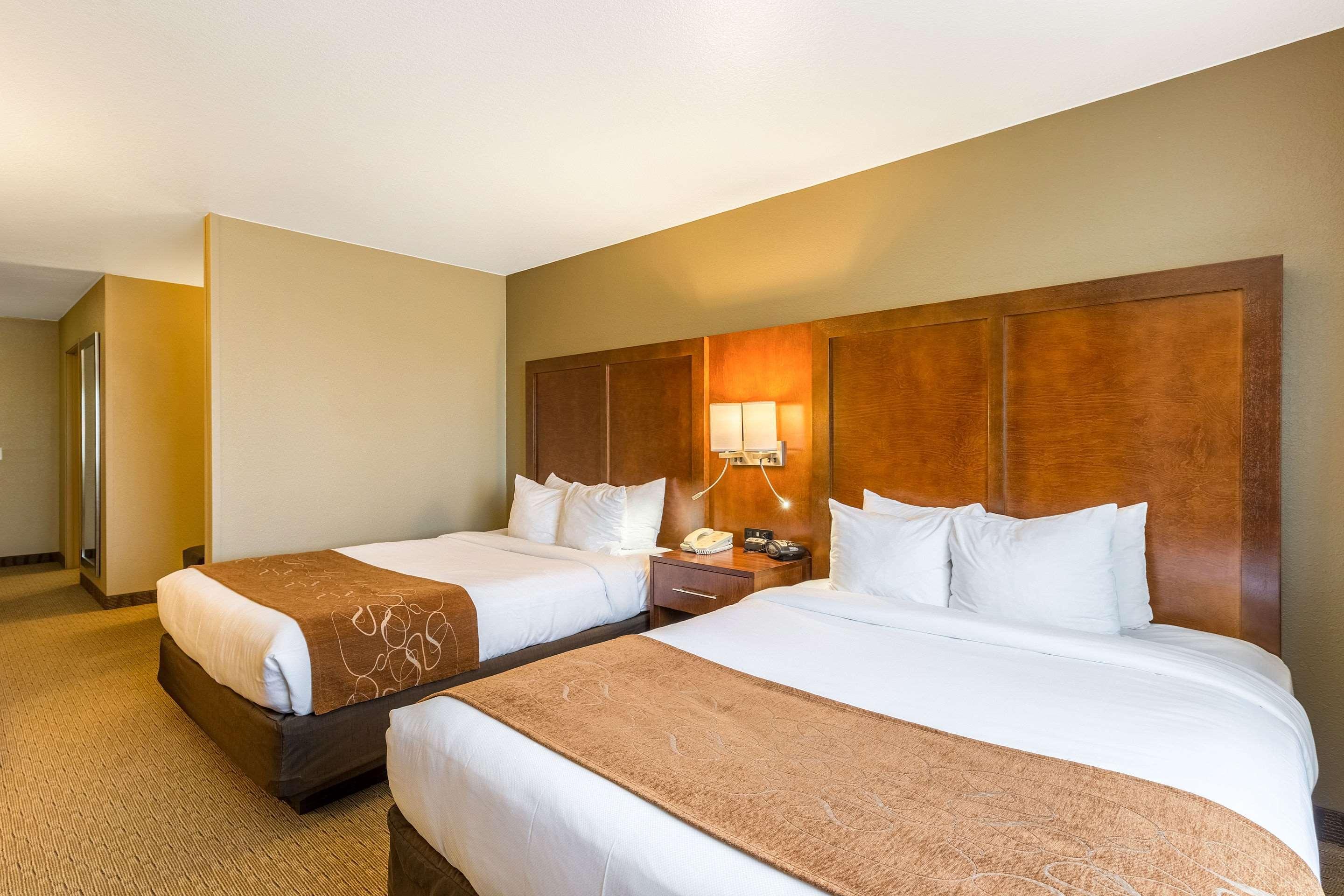 Comfort Suites Burlington Exterior foto